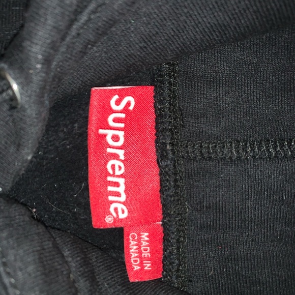 Supreme sweatshirt - Picture 3 of 3